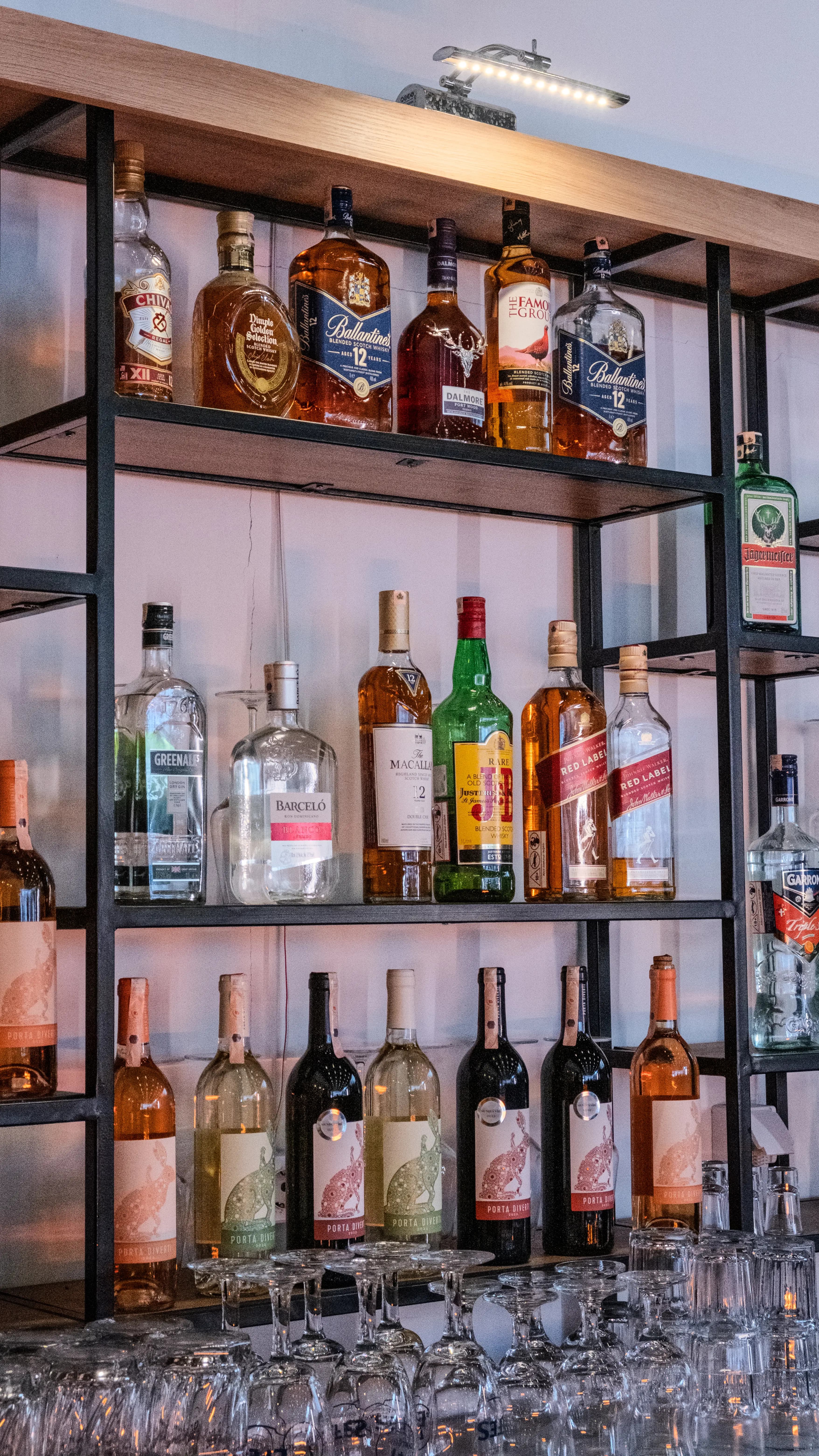Lobby Bar