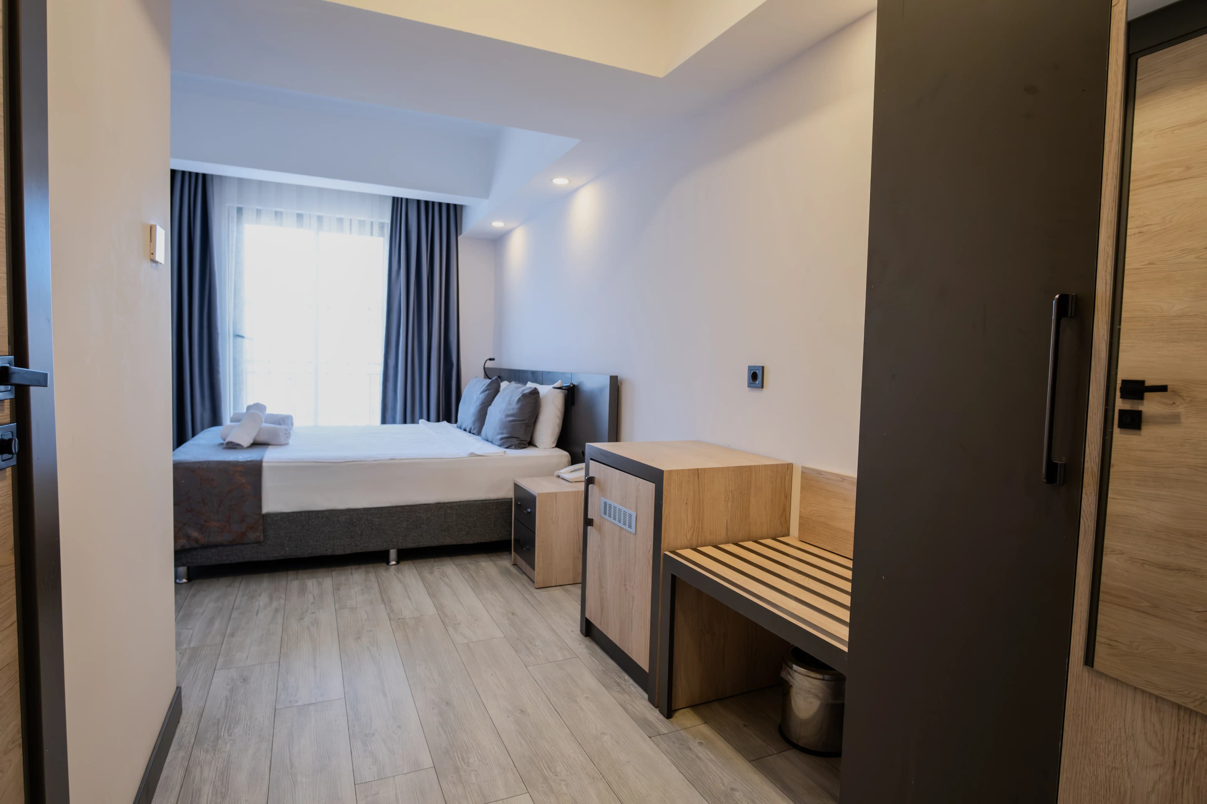 Deluxe Single Room